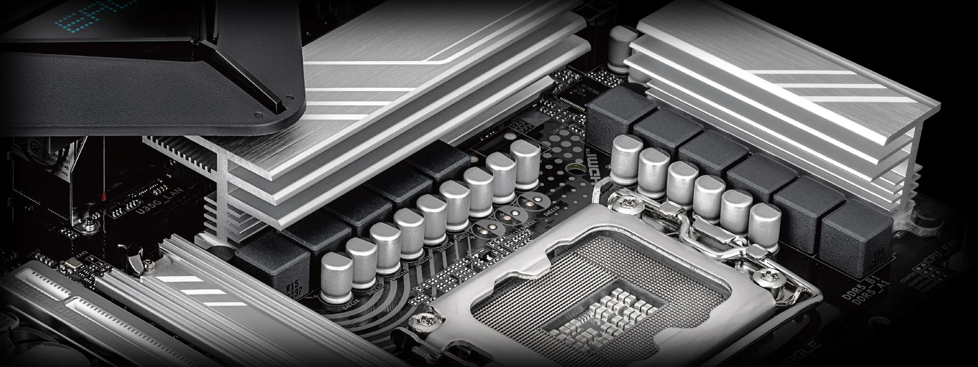 لوحة أم GIGABYTE B860M EAGLE لمعالجات Intel Core Ultra بمقبس LGA 1851 - Image 6