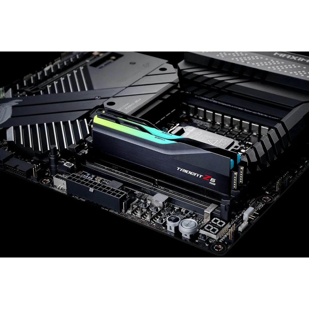 G.SKILL Trident Z5 RGB 32GB (2x16GB) DDR5 8000MT/s CL38 Desktop Memory Kit – Matte Black - Image 3