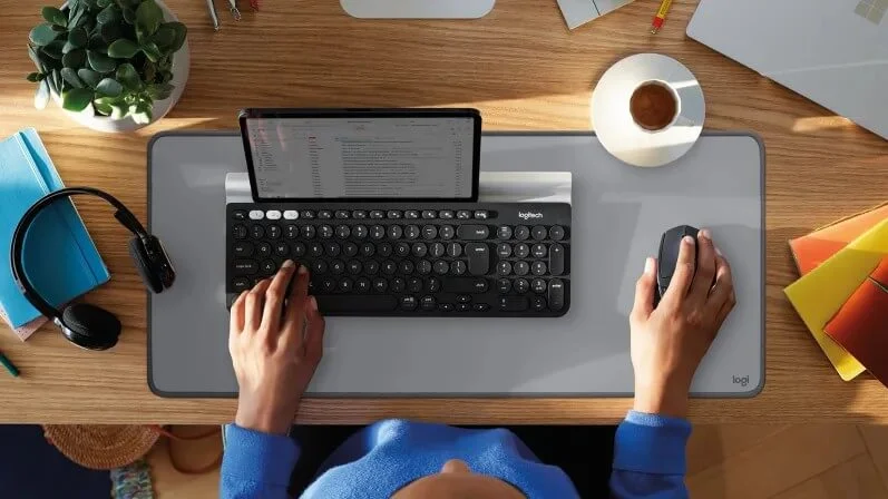 Logitech K780 Multi-Device Wireless Keyboard - Image 4