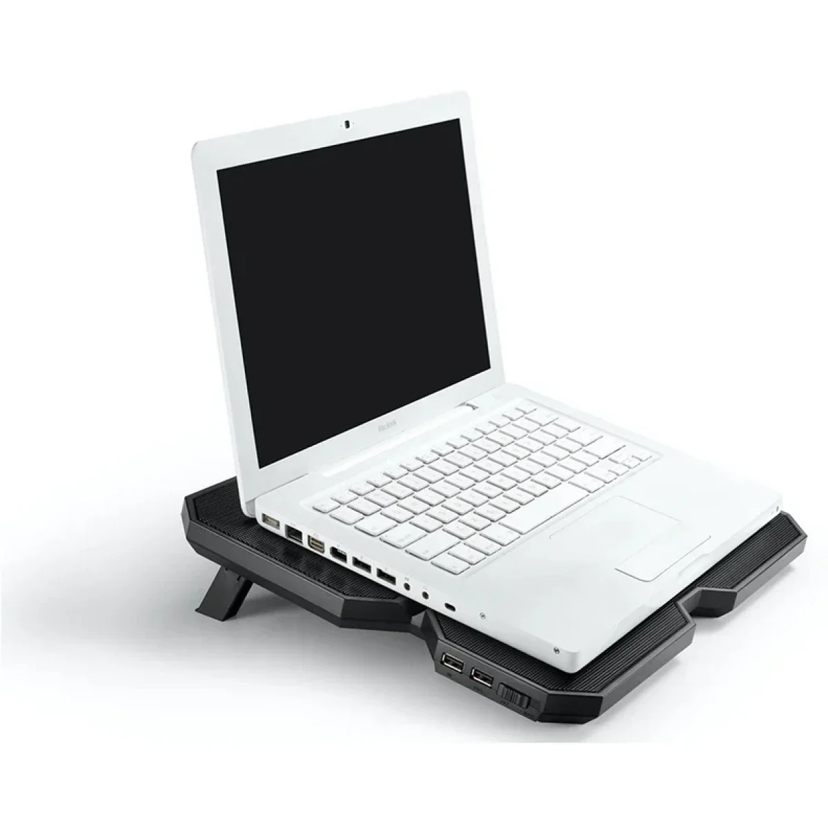 DeepCool Multi Core X6 Laptop Cooling Pad for Up to 15.6" Laptops with Metal Mesh Panel, 2x100mm & 2x140mm Fans - Image 3
