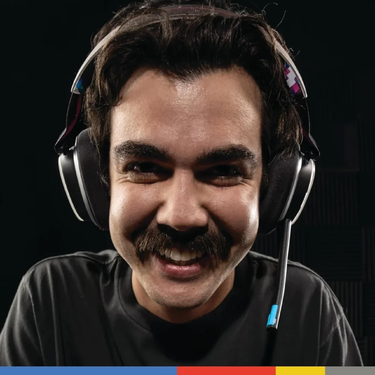 سماعة ألعاب Skullcandy PLYR لاسلكية متعددة المنصات مع ميكروفون AI وبطارية 24 ساعة - أسود - Thumbnail 6