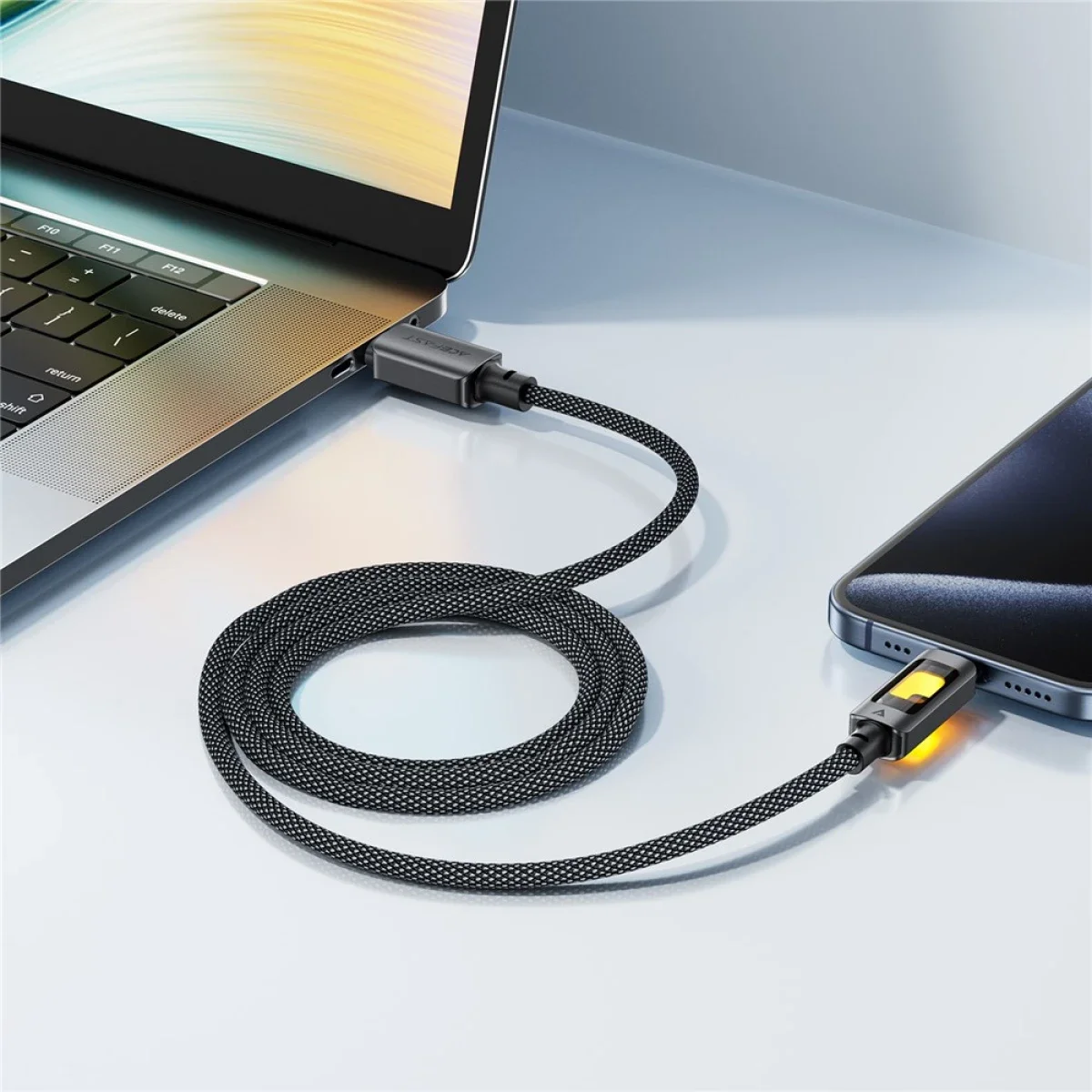 كابل ACEFAST C21-03 مضفر USB-C إلى USB-C بطول 1.2 متر وقدرة 60 واط بإضاءة ملونة - أسود - Thumbnail 6