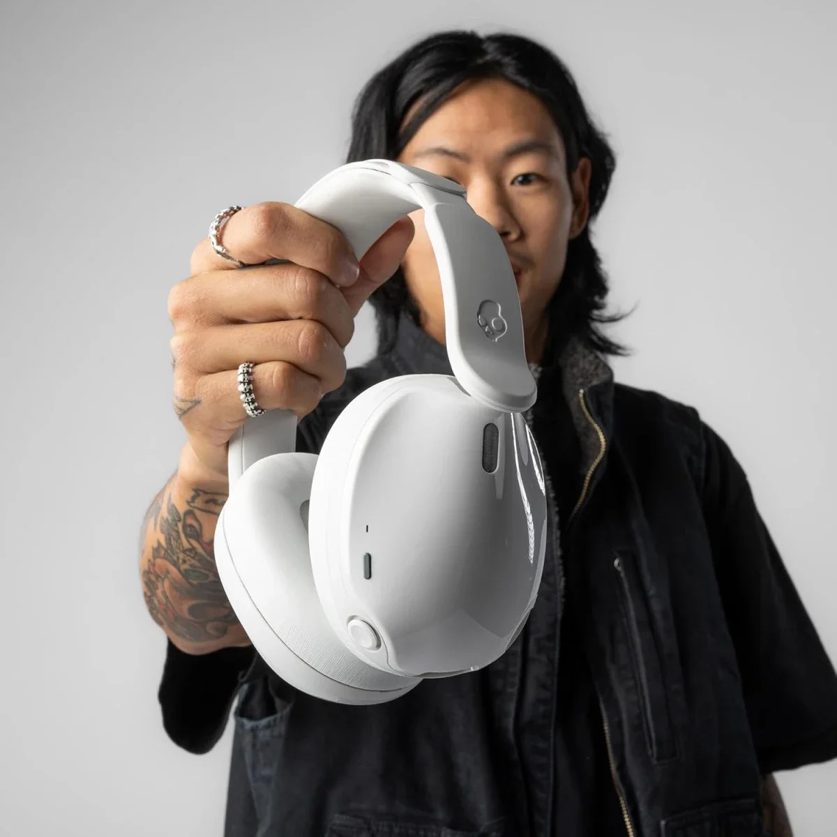 Skullcandy Hesh 540 ANC Wireless Over-Ear Bluetooth Headphones with THX Spatial Audio - Bone - Thumbnail 11