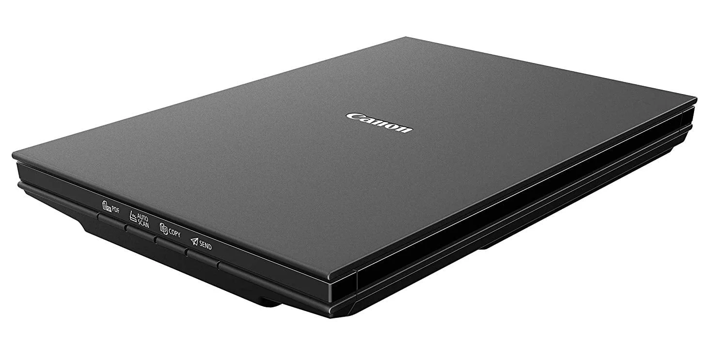 ماسح ضوئي مسطح Canon CanoScan LiDE 300 بدقة بصرية 2400 x 2400 dpi