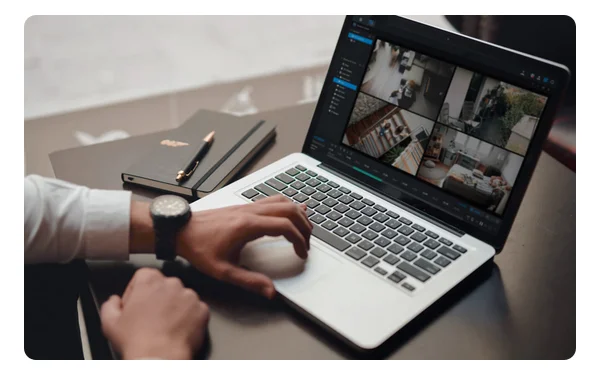 Synology DiskStation DS423 4-Bay Diskless NAS with Realtek RTD1619B 4-Core CPU and 2GB DDR4 RAM - Thumbnail 11