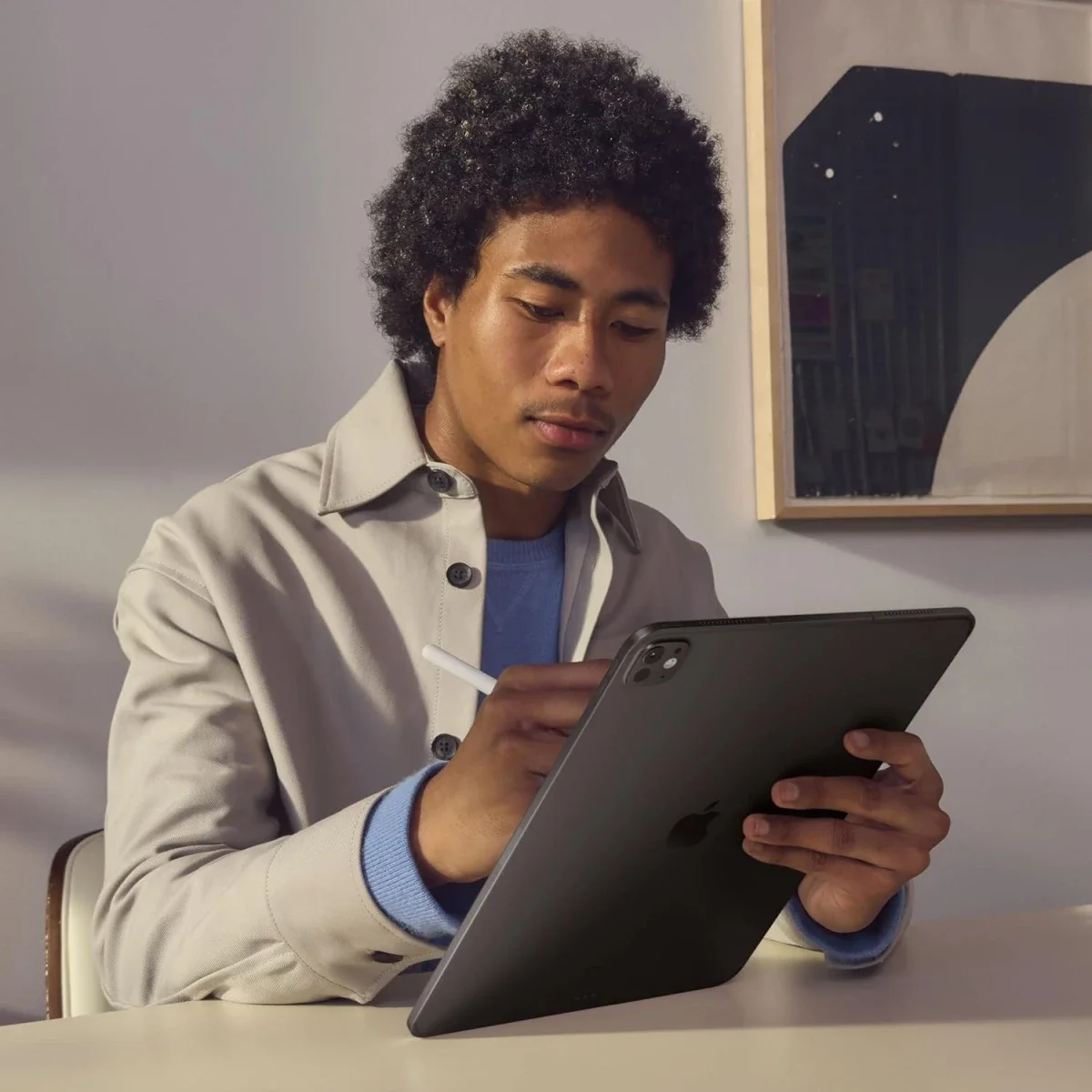 جهاز لوحي Apple iPad Pro 13 إنش M4 (2024) 512GB واي فاي، رام 8GB، أسود فضائي - Thumbnail 4