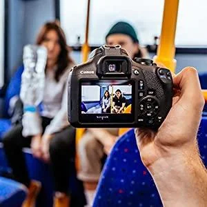 كاميرا Canon EOS 2000D DSLR بدقة 24.2 MP مع عدسة EF-S 18-55 مم IS II - أسود - Image 8