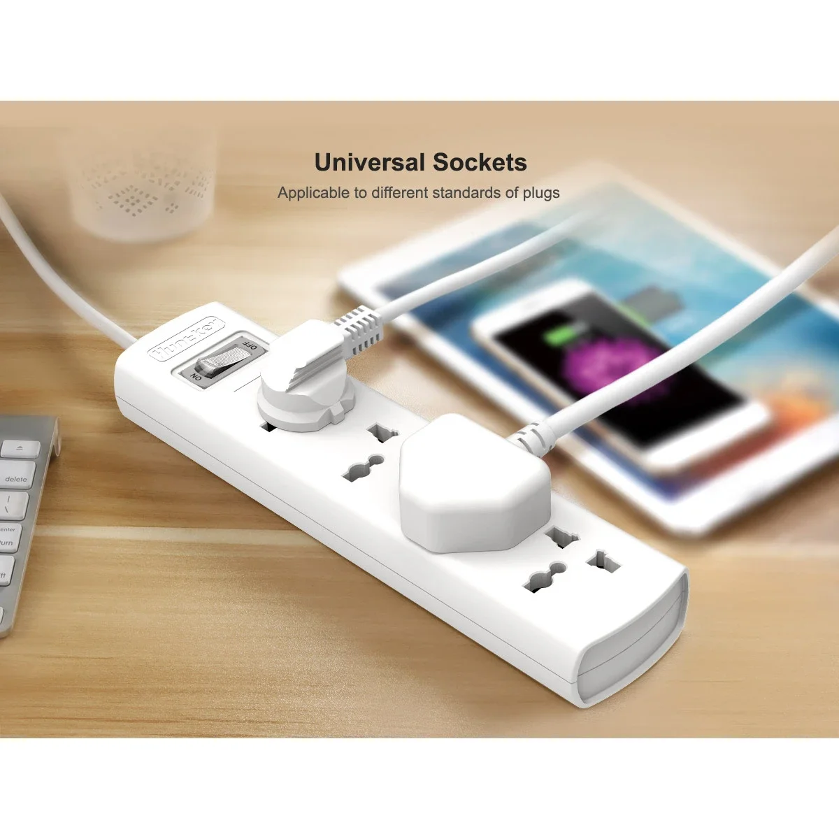 Huntkey SZM401 Universal Power Strip, 4 Outlets, 1.5m, White - Thumbnail 3