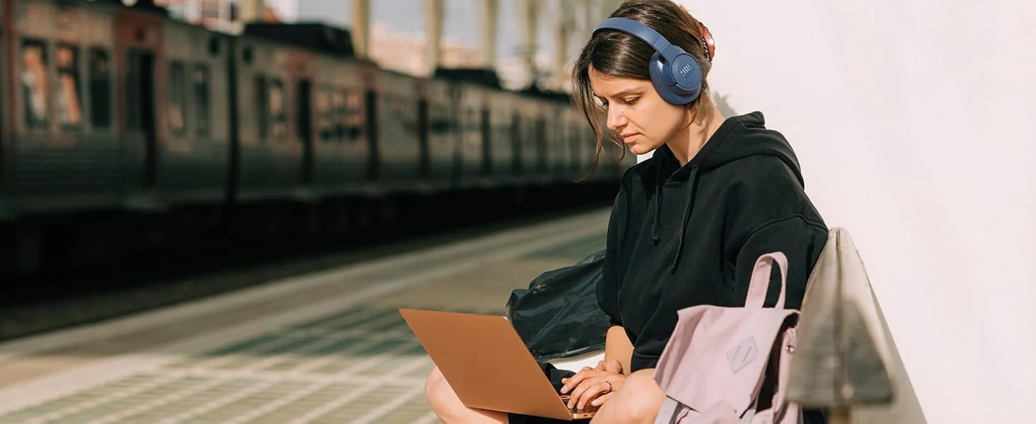 سماعات JBL Tune 770NC فوق الأذن بتقنية Bluetooth 5.3 وإلغاء الضوضاء التكيفي، أسود - Thumbnail 10