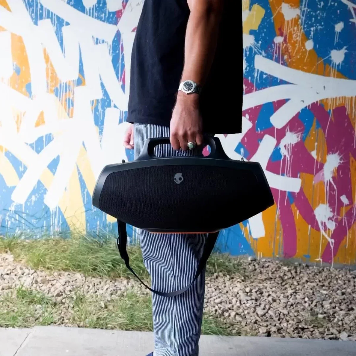 مكبر صوت بومبوكس Skullcandy Barrel بلوتوث مع عرض إضاءة LED وبطارية حتى 12 ساعة - أسود - Image 5