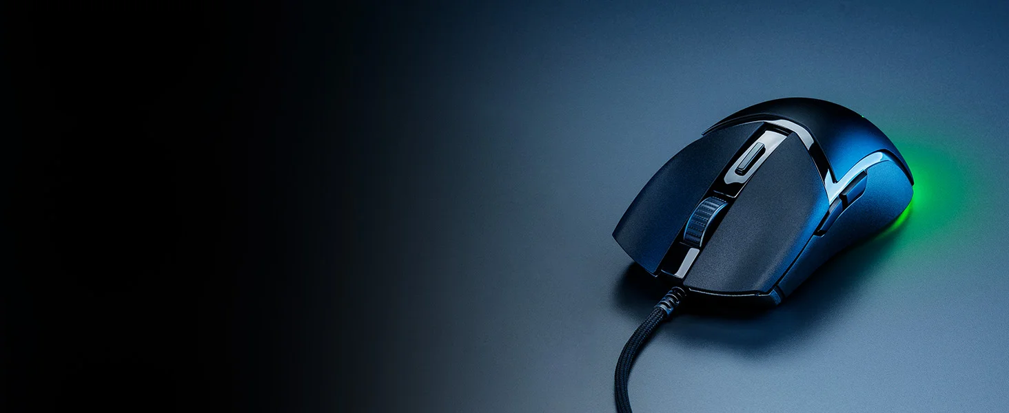 ماوس ألعاب سلكي Razer Cobra خفيف 58 جم بمفاتيح بصرية Gen-3 وإضاءة Chroma RGB ودقة 8500 DPI - أسود - Thumbnail 9
