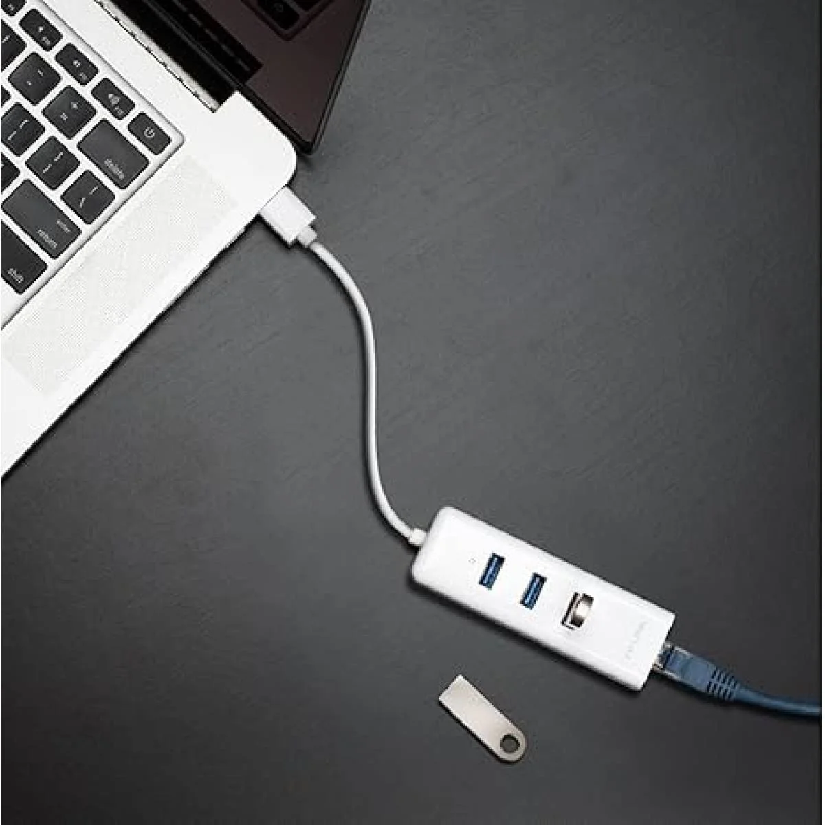 TP-LINK UE330 USB 3.0 3-Port Hub with Gigabit Ethernet Adapter - Image 4