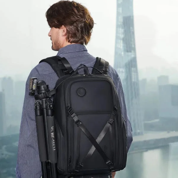 حقيبة ظهر Arctic Hunter B00575 للابتوب 15.6 إنش – أسود - Image 7
