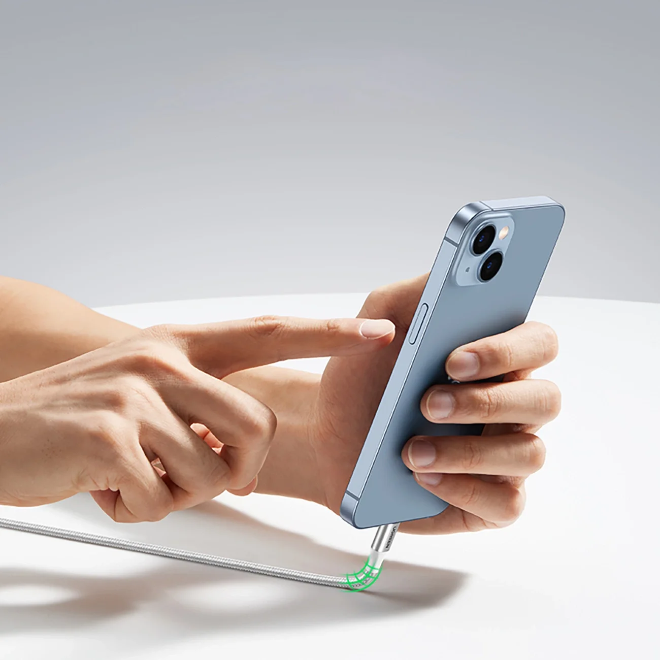 كابل Ugreen US304 70523 من USB-C إلى Lightning معتمد MFi بطول 1 متر فضي - Image 10