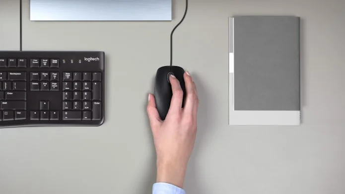 Logitech MK120 Wired USB Keyboard and Mouse Combo Arabic/English - Black - Thumbnail 5