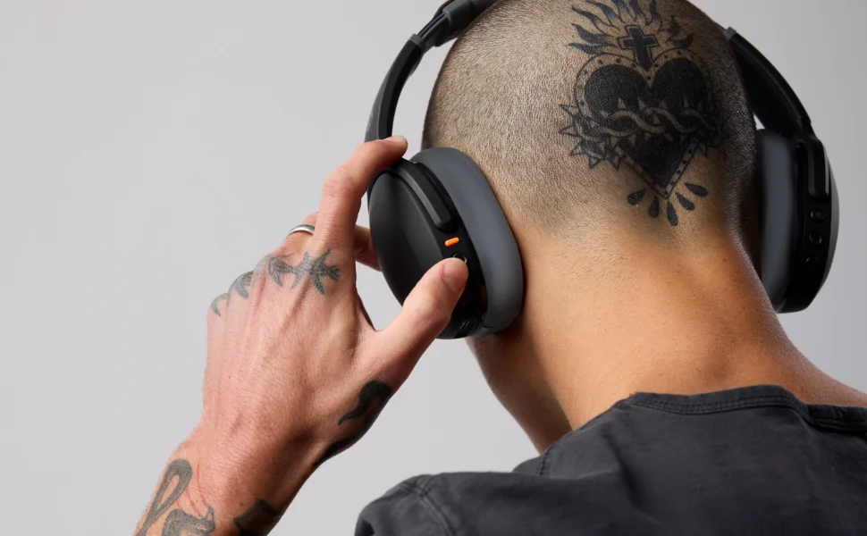 Skullcandy Crusher Evo Wireless Bluetooth Over-Ear Headphones, 40 Hours Battery - Bone - Thumbnail 10