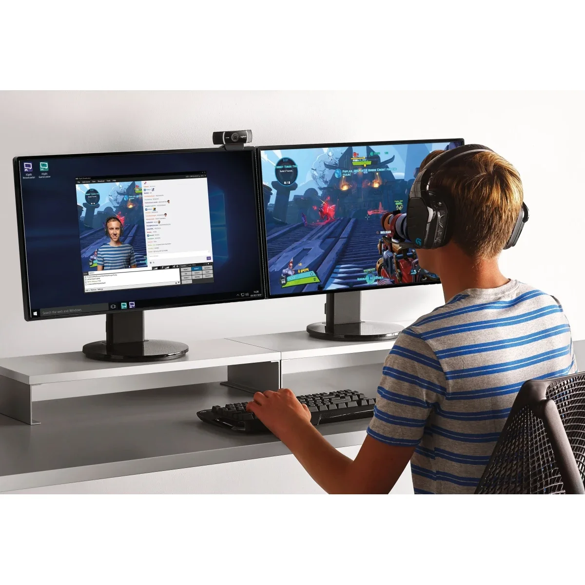 كاميرا ويب Logitech C922 Pro Stream بدقة Full HD 1080p مع حامل ثلاثي - Thumbnail 3