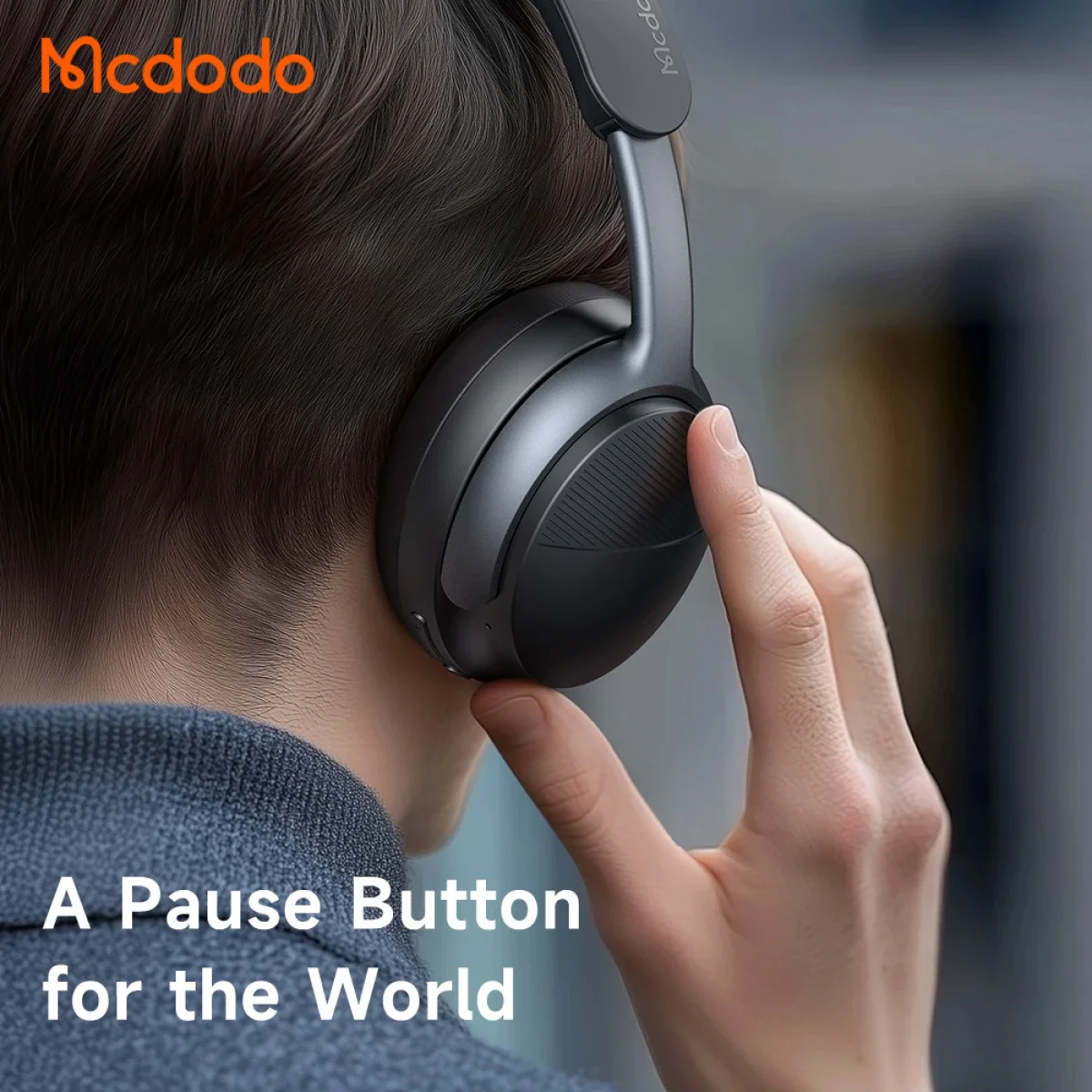 Mcdodo HP-1420 Active Noise Cancelling Wireless Headphones, 56H Playtime, Black - Thumbnail 5