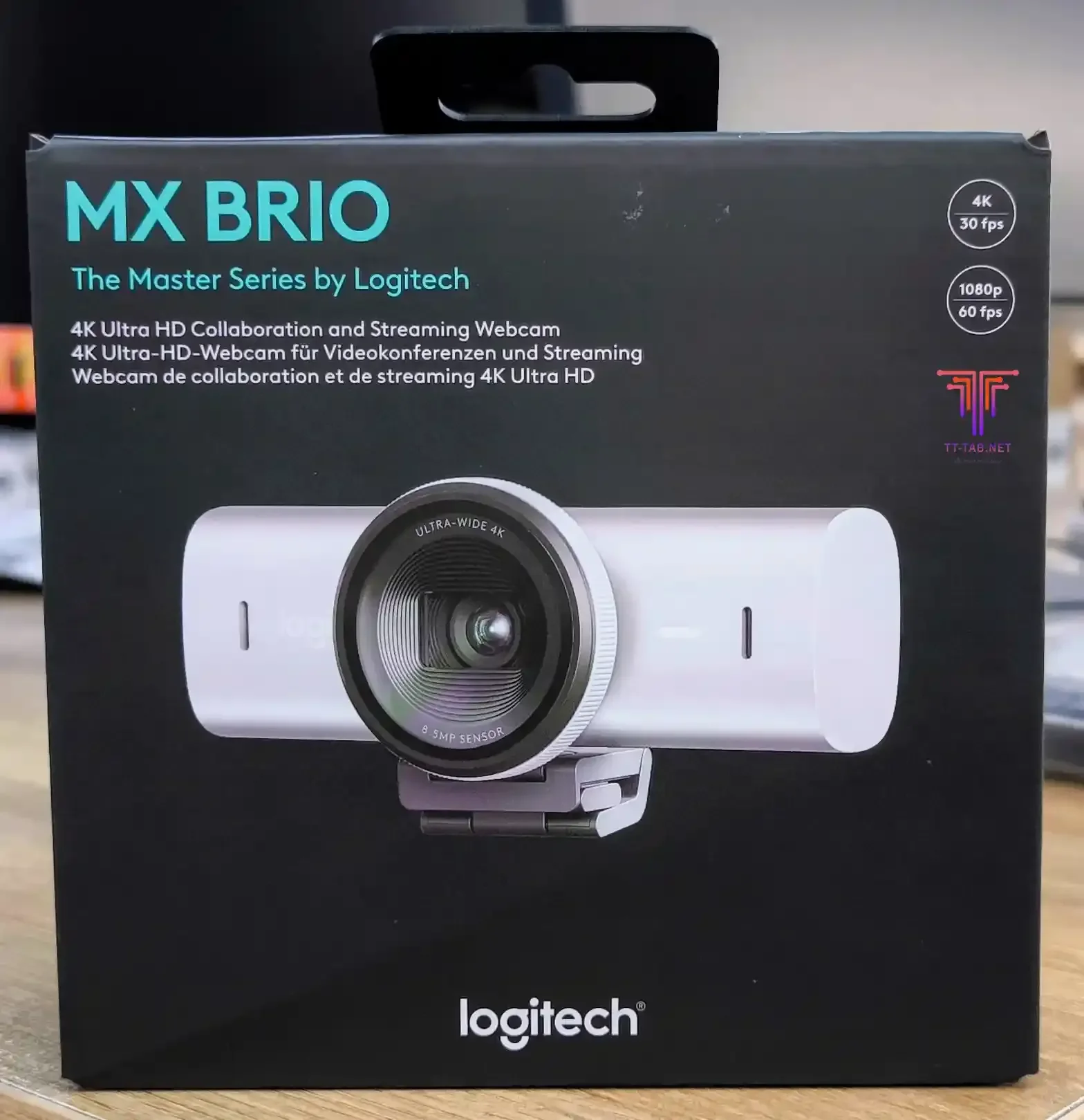 Logitech MX Brio 4K Ultra HD Collaboration and Streaming Webcam - Pale Grey - Image 7