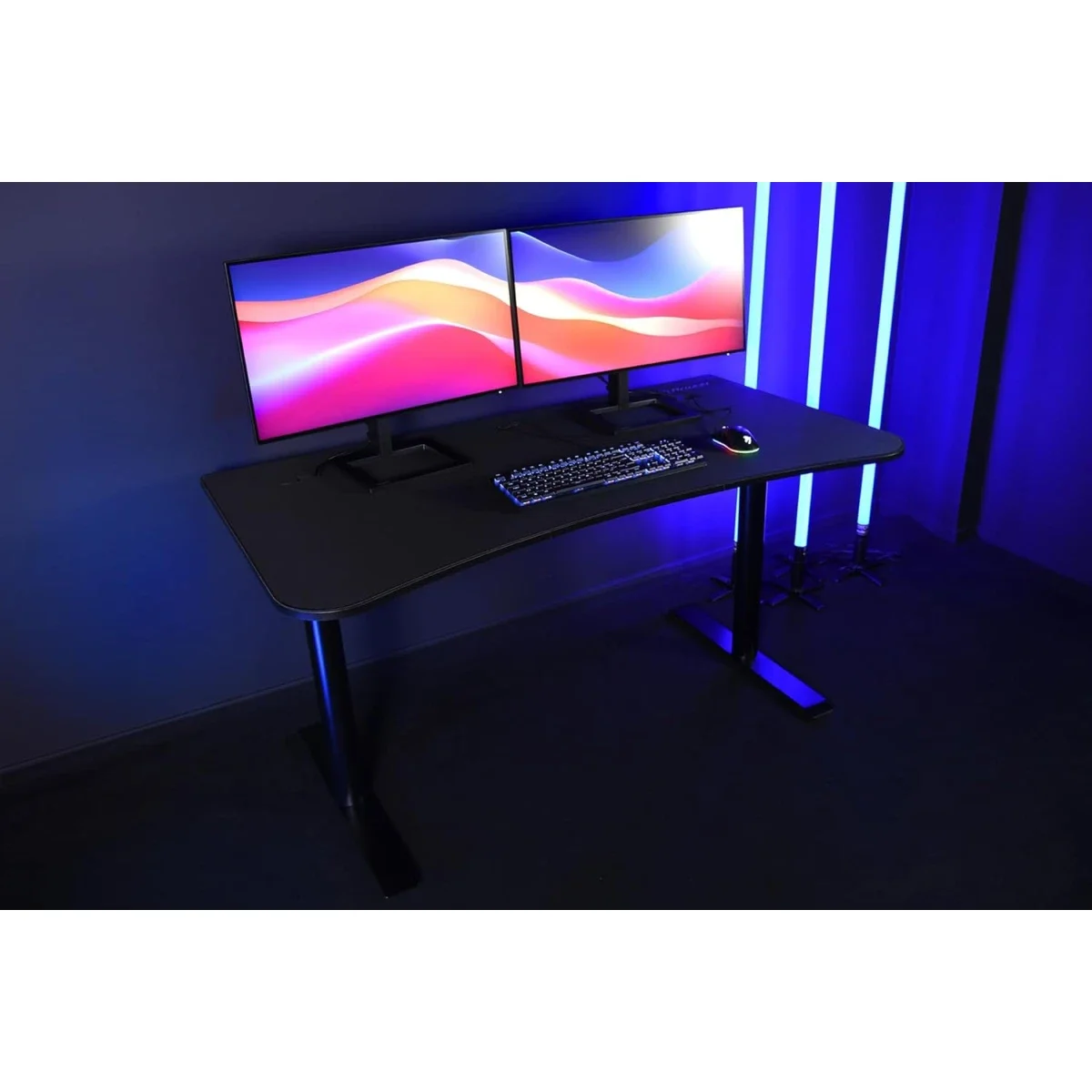 Arozzi Arena Medium Curved Gaming Desk with Washable Microfiber Mouse Pad, 140 cm, Pure Black - Image 5