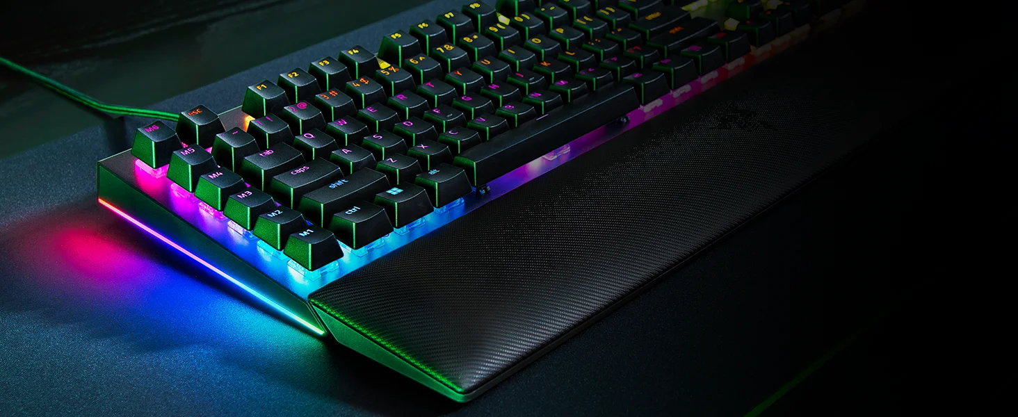 كيبورد ألعاب Razer BlackWidow V4 ميكانيكي بسويتشات خضراء - أسود - Thumbnail 15