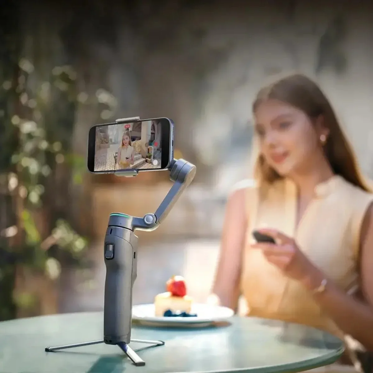 DJI Osmo Mobile 8P Smartphone Gimbal Stabilizer Standard Combo, Black - Image 6