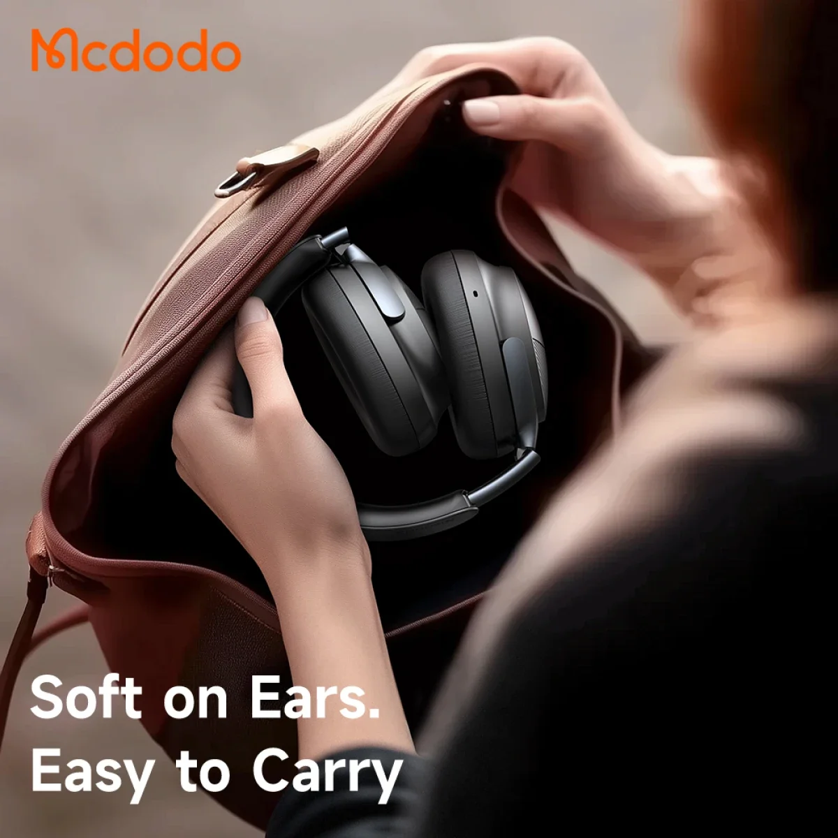 Mcdodo HP-1420 Active Noise Cancelling Wireless Headphones, 56H Playtime, Black - Thumbnail 3