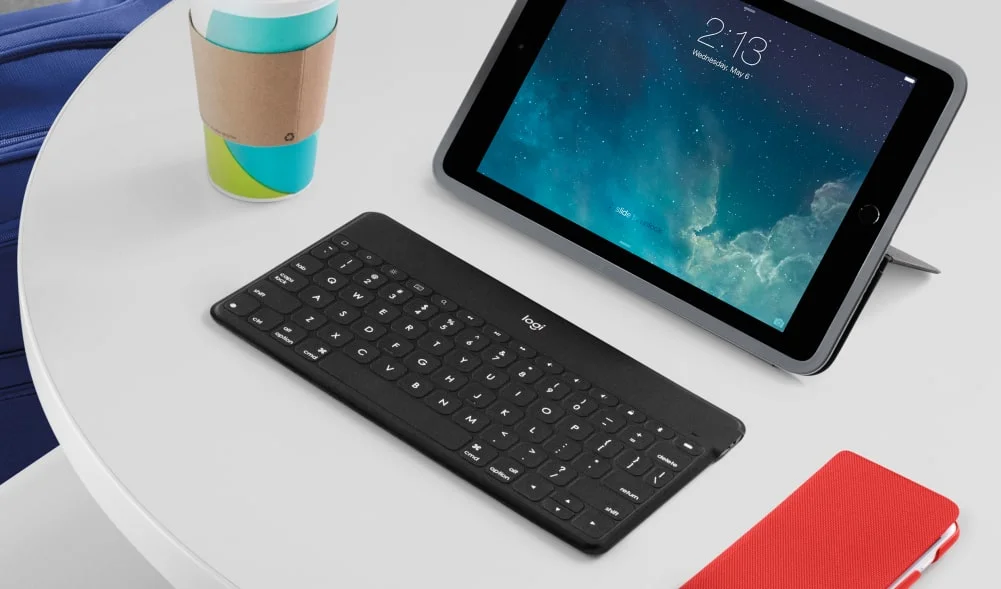 كيبورد Logitech Keys-To-Go فائق الحمل بتقنية Bluetooth لاسلكي لأجهزة Apple - وردي - Thumbnail 14
