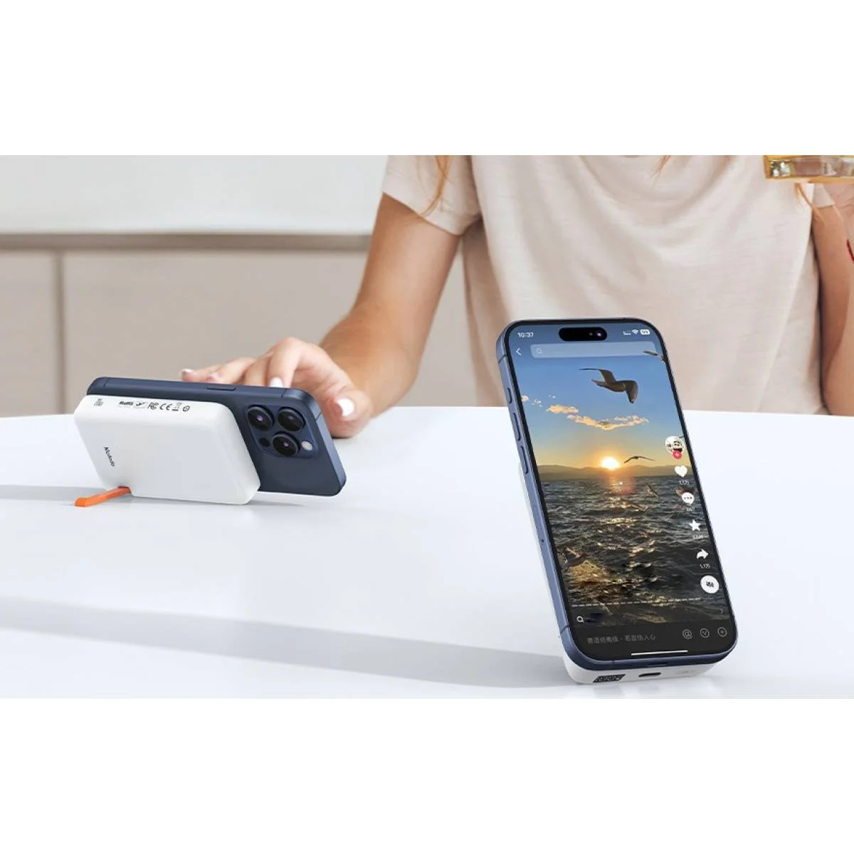 باور بانك مغناطيسي Mcdodo MC-5100 مع ستاند 10000mAh 20W - Image 5