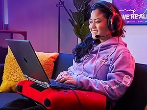 HyperX Cloud III Wired Gaming Headset, 53mm Drivers, DTS Spatial Audio, Pink - Thumbnail 11