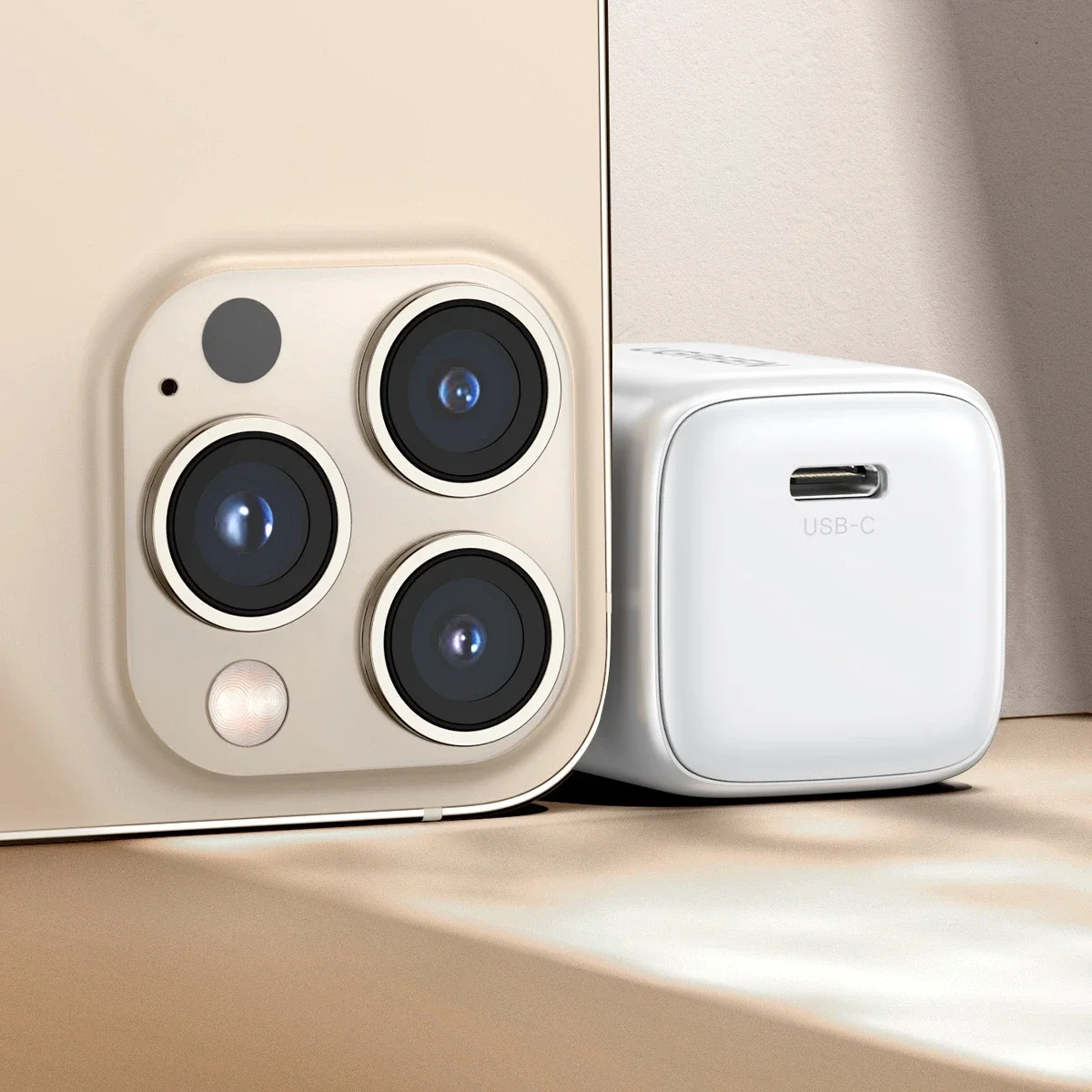 شاحن UGREEN Nexode 15324 سريع USB-C PD بتقنية GaN بقدرة 20W - Thumbnail 5