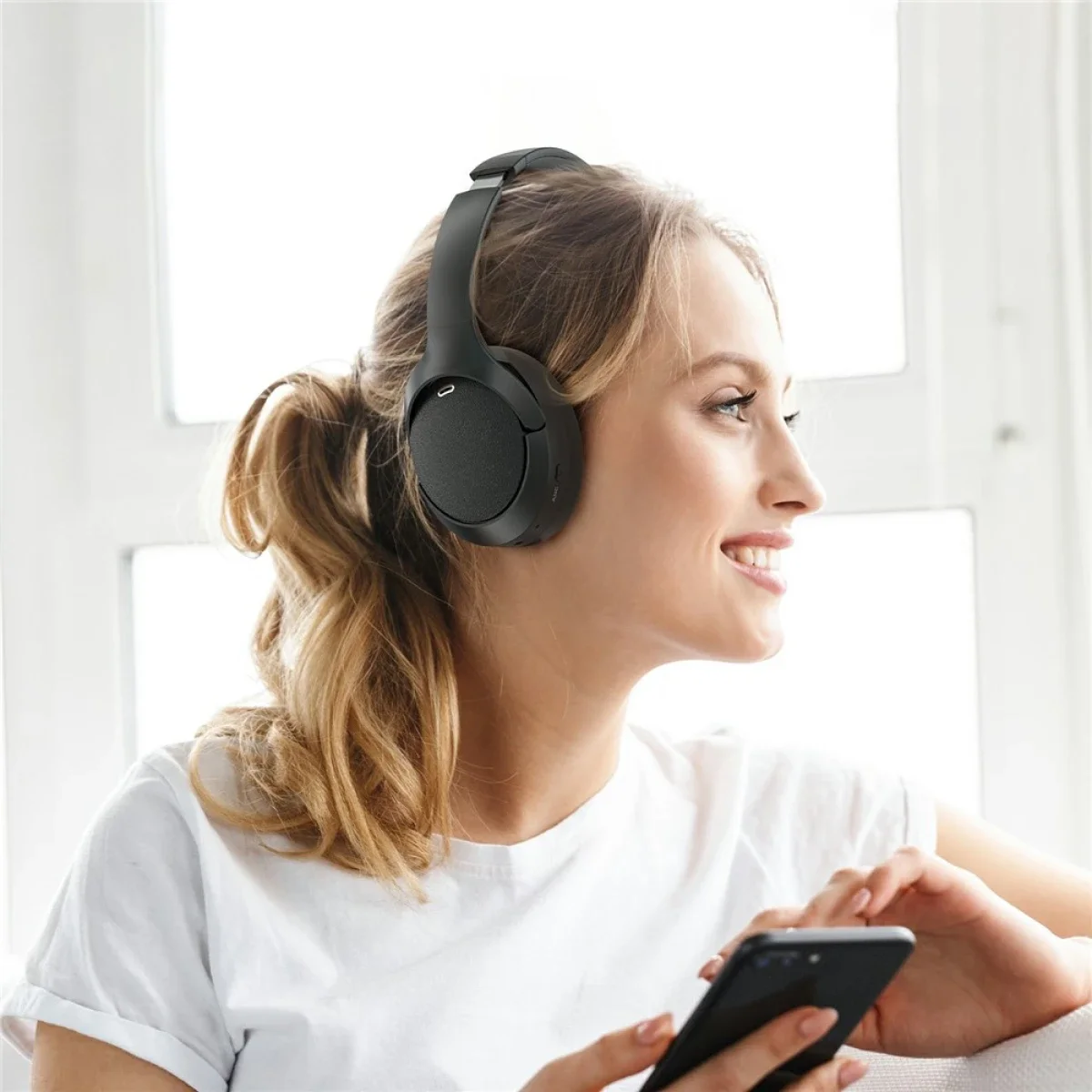 سماعات رأس ACEFAST H6 لاسلكية بتقنية Bluetooth وإلغاء الضوضاء النشط ANC، بطارية 55 ساعة، IPX4، أسود - Thumbnail 4
