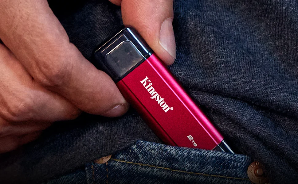 وحدة SSD محمولة Kingston Dual USB-A & USB-C سعة 1TB بسرعة تصل إلى 1050MB/s - Thumbnail 9