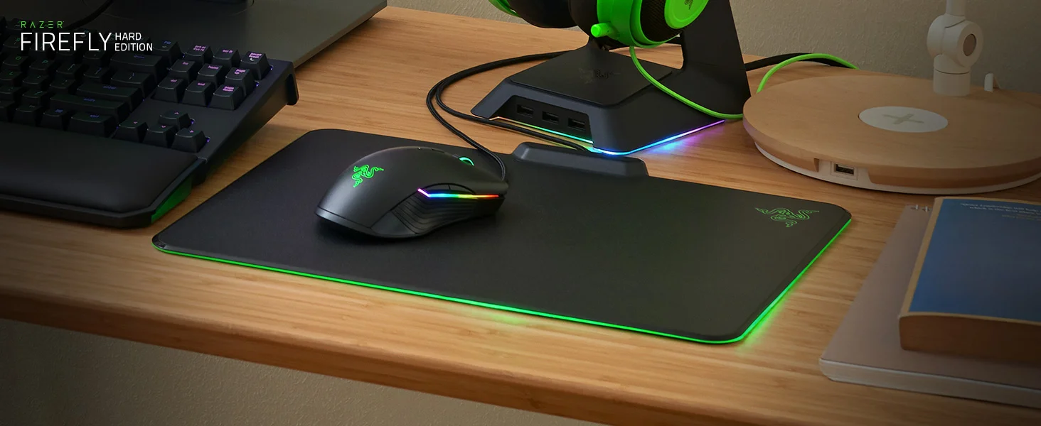 Razer Firefly Hard Edition Chroma RGB Gaming Mouse Mat - Thumbnail 2
