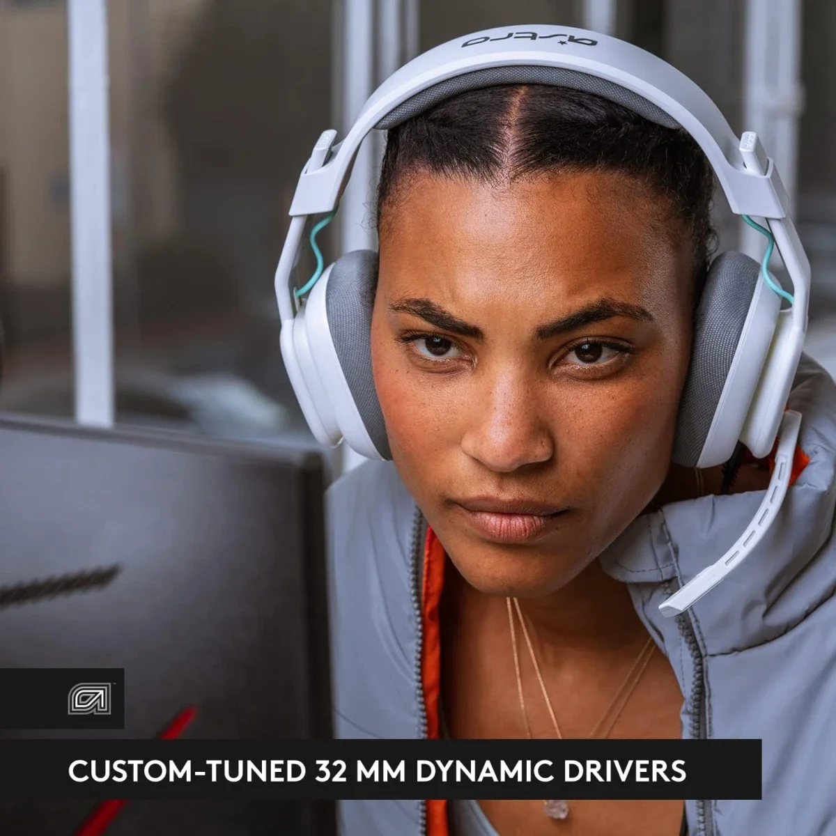 Logitech Astro A10 Gen 2 Wired Gaming Headset with 32mm Drivers - White/PS Edition - Thumbnail 2