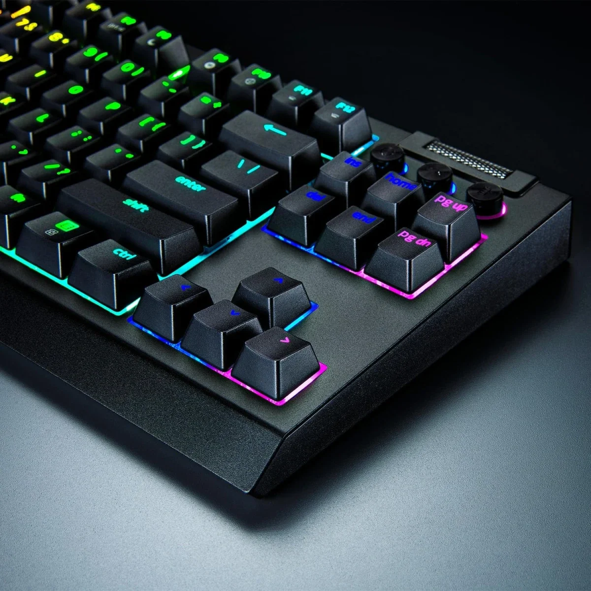 Razer BlackWidow V4 Tenkeyless HyperSpeed Wireless Hot-Swappable Gaming Keyboard, Orange Tactile Switches, Bluetooth & HyperSpeed 1000Hz, Snap Tap, US QWERTY - Black - Image 10