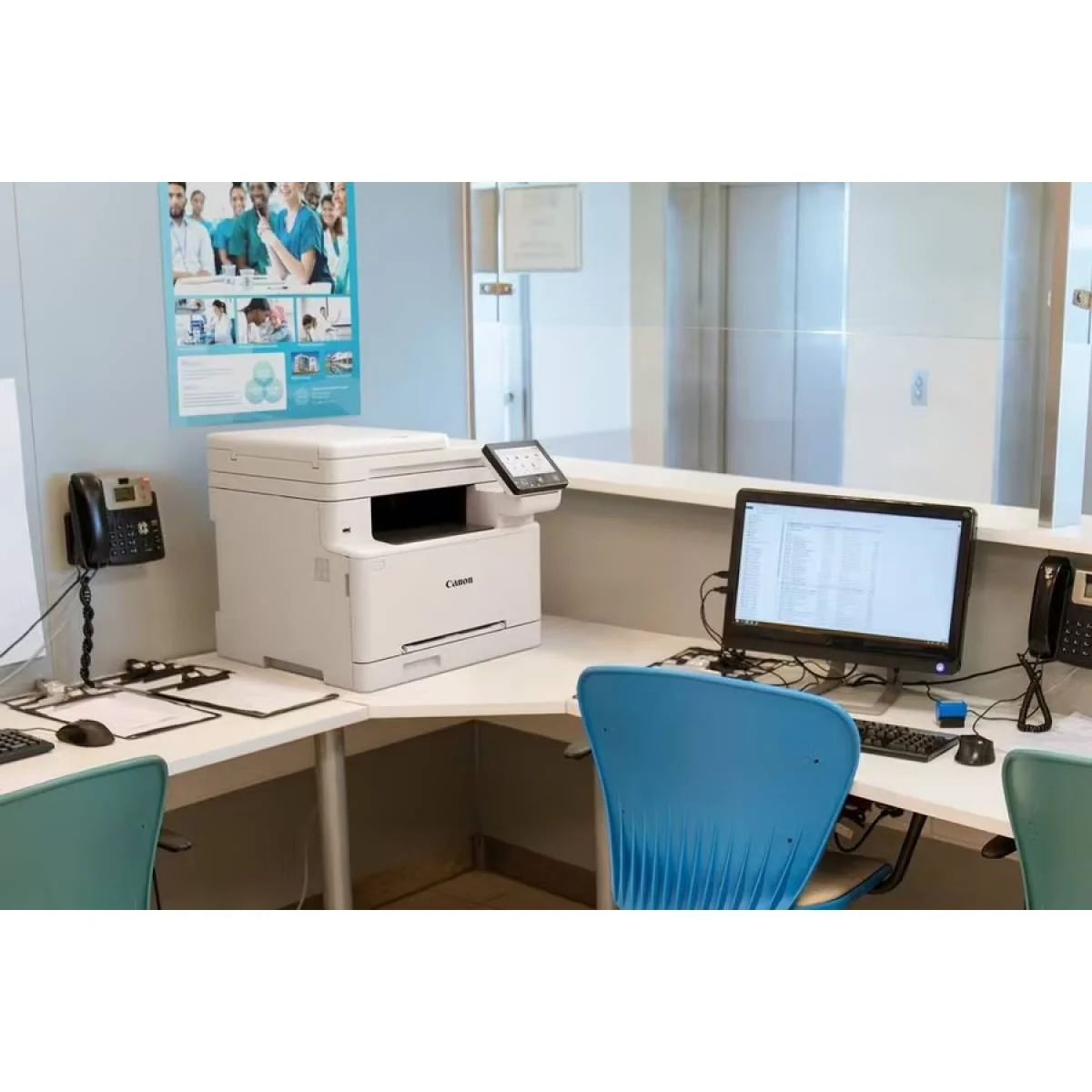 طابعة ليزر ملونة Canon i-SENSYS MF664Cdw 3 في 1 بسرعة 25 صفحة/دقيقة وشاشة لمس 12.7 سم، أبيض - Image 3