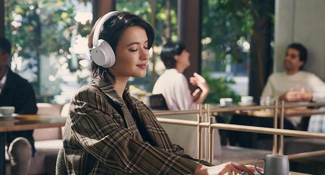 Sony WH-CH720N Wireless Noise Cancelling Over-Ear Headphones - Black - Thumbnail 13