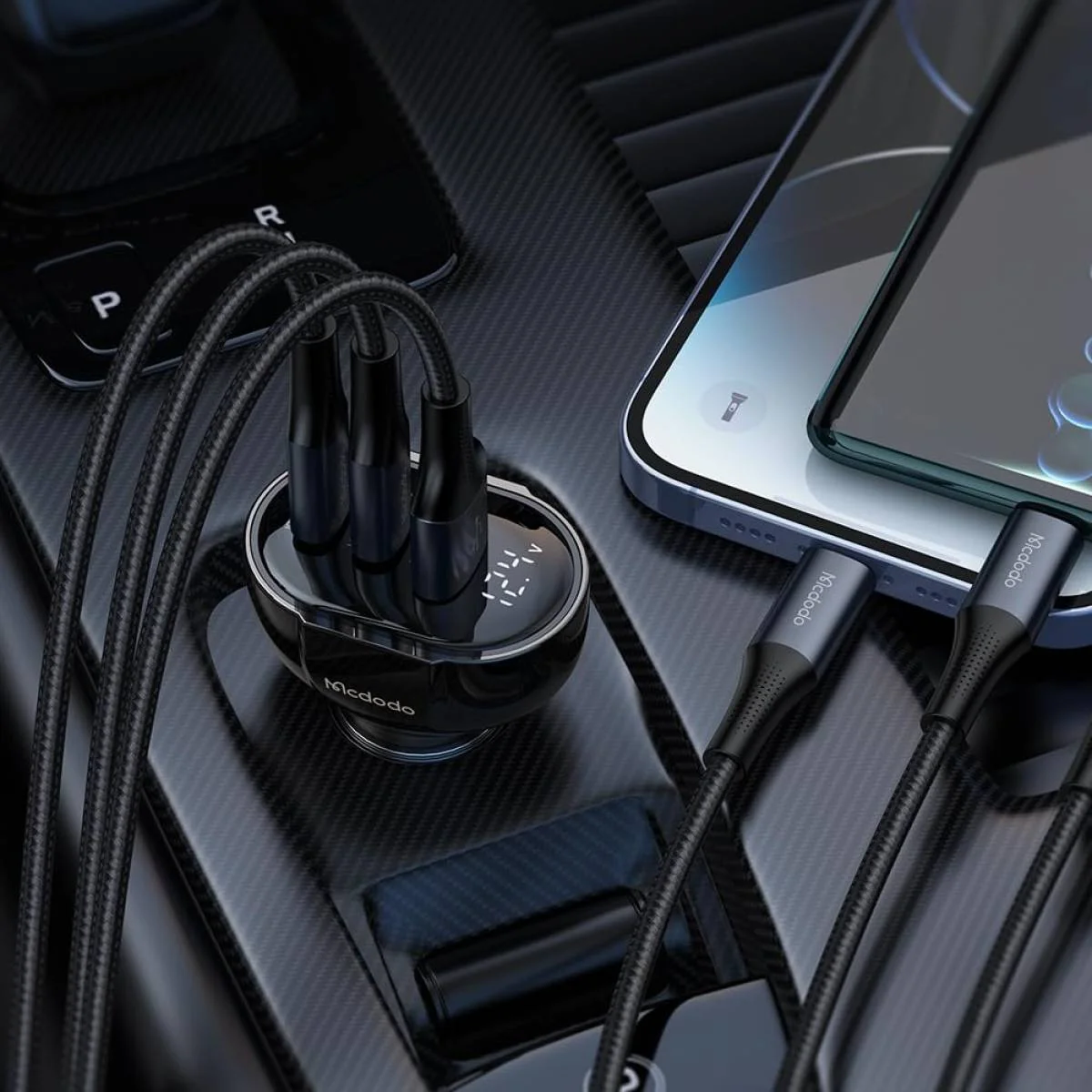 Mcdodo CC-4450 128W Digital Display 2 USB-C + USB-A PD Fast Car Charger - Thumbnail 6