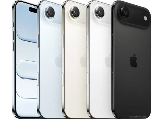 هاتف Apple iPhone Air 512GB بشاشة Super Retina XDR OLED مقاس 6.5 إنش، معالج A19 Pro، كاميرا Fusion 48MP، إطار تيتانيوم وسماكة 5.6 ملم – ذهبي فاتح - Thumbnail 5