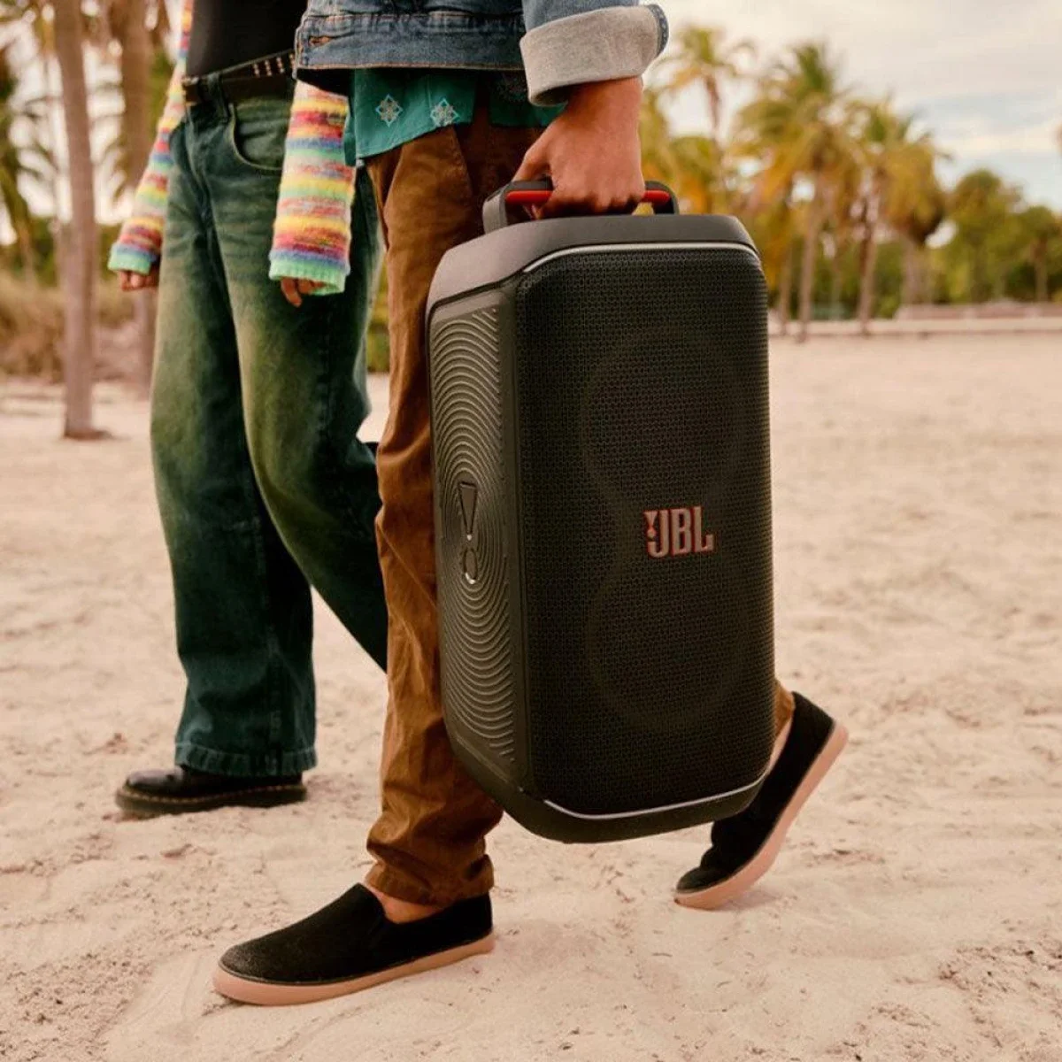 سماعة حفلات محمولة JBL PartyBox Club 120 بقوة 160W وBluetooth 5.3 - Image 2