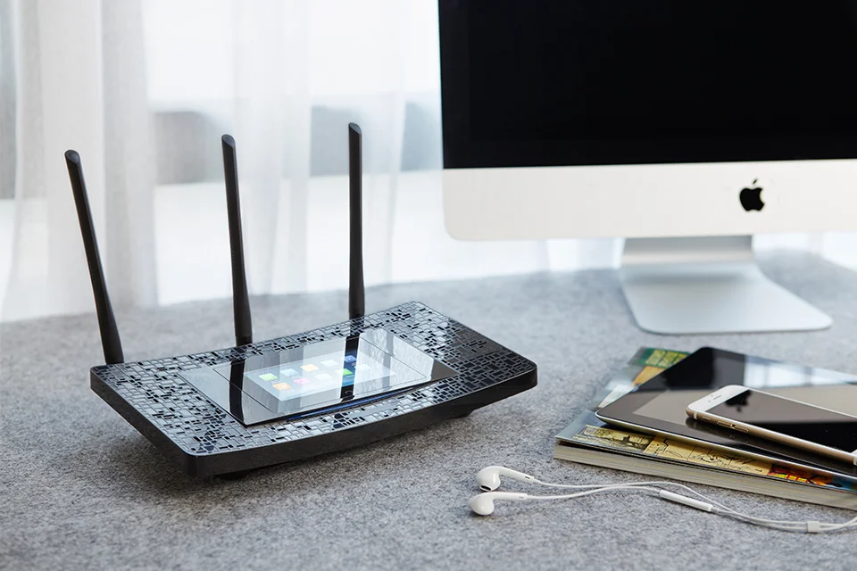 راوتر TP-LINK Touch P5 واي فاي AC1900 جيجابت بشاشة لمس - Thumbnail 3