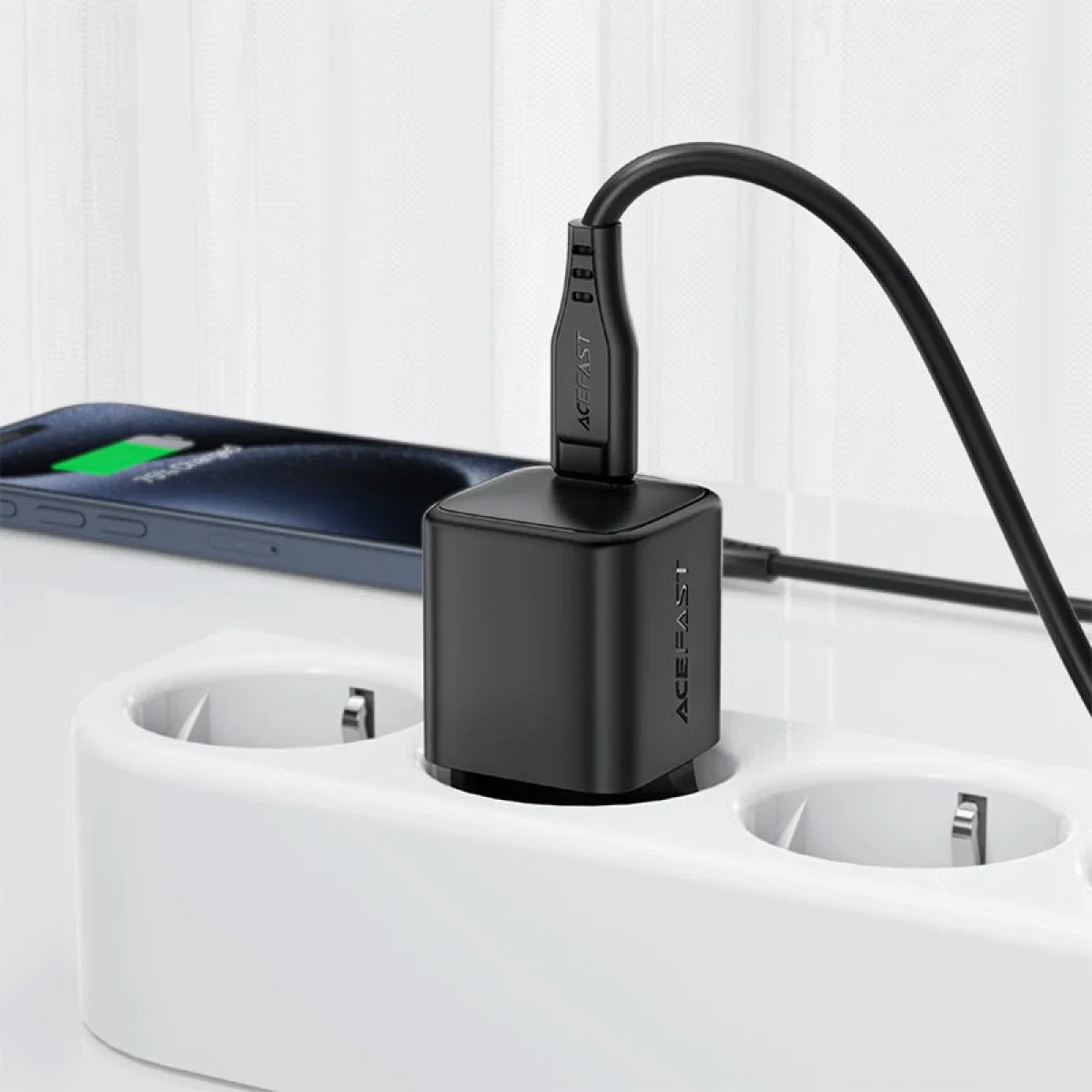 ACEFAST A117 20W GaN USB-C Fast Charge Wall Charger EU Plug - Thumbnail 4