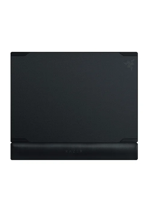 Razer Firefly Hard Edition Chroma RGB Gaming Mouse Mat - Thumbnail 11