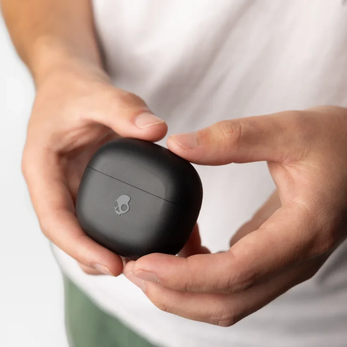 Skullcandy Rail True Wireless Earbuds - Black - Thumbnail 4