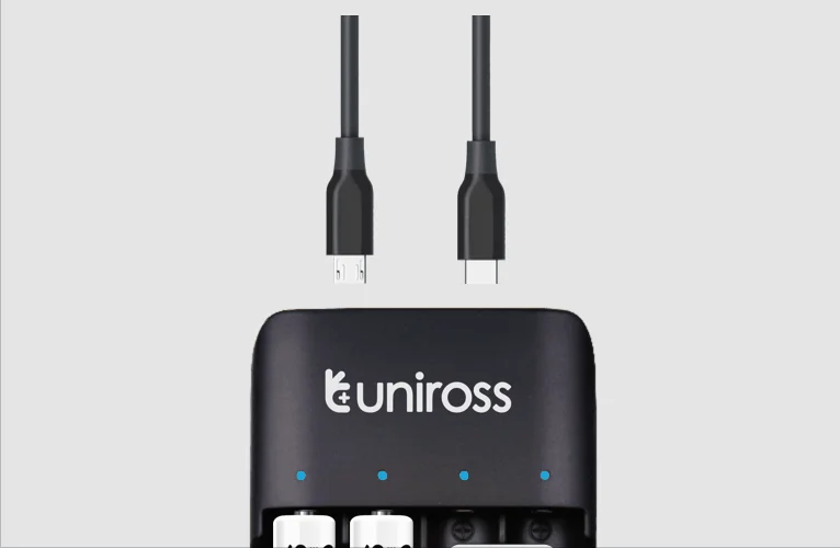 شاحن بطاريات Uniross UCU004A صغير الحجم مع 4 بطاريات AA NiMH قابلة للشحن بسعة 2000mAh - Image 4