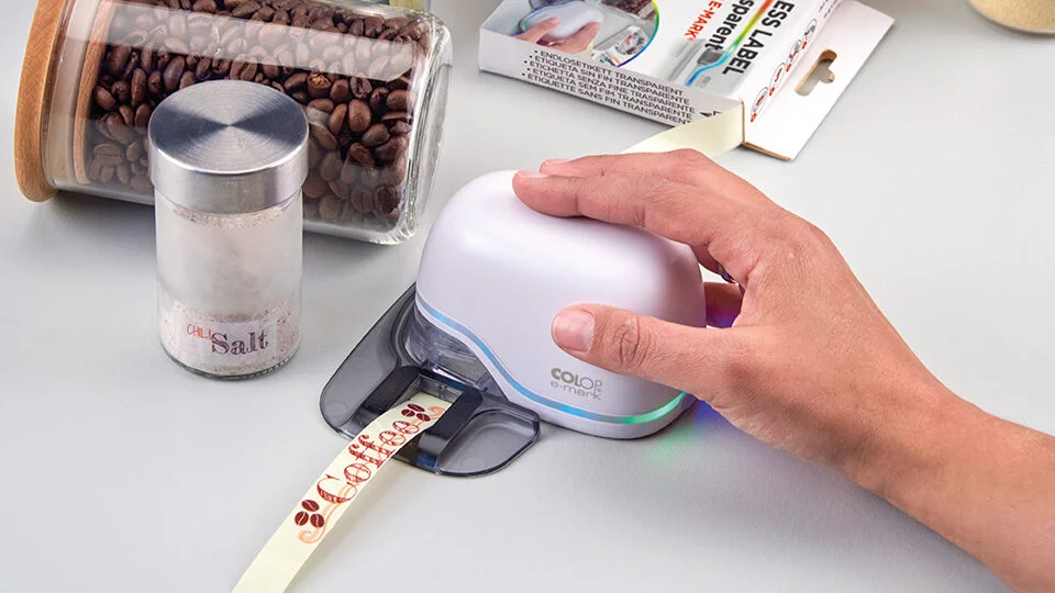 طابعة Colop E-Mark Plus محمولة ملونة بتقنية نفث الحبر مع Wi-Fi وUSB، أسود - Thumbnail 12