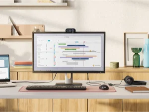 كاميرا ويب Logitech Brio 100 بدقة Full HD 1080p مع ميكروفون وغطاء خصوصية USB-A - أبيض - Thumbnail 17