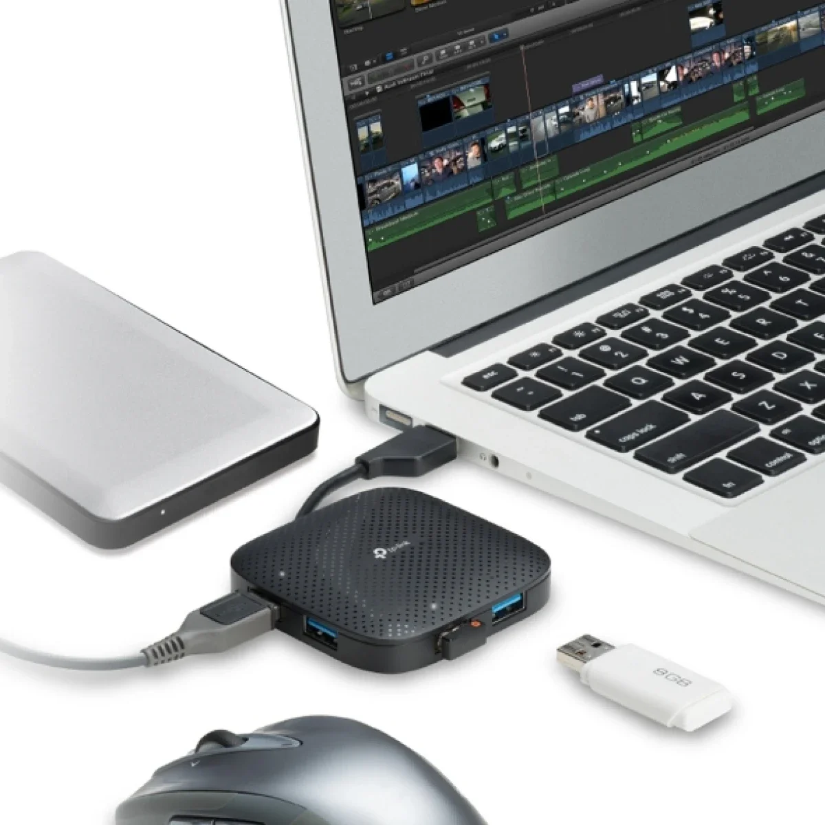 TP-LINK UH400 4-Port USB 3.0 Hub with Foldable Cable - Image 2