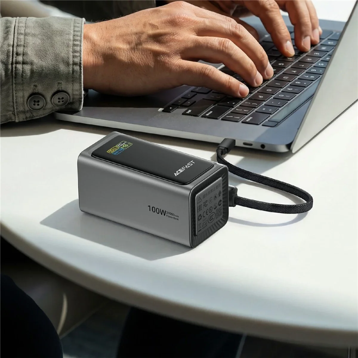 باور بانك ACEFAST M33 بسعة 20000mAh وقدرة 100W مع شاشة TFT 1.96 إنش وكابل USB-C مدمج - Image 8